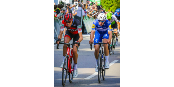 Remco Evenepoes konkubine-solo vinder mesterskabet